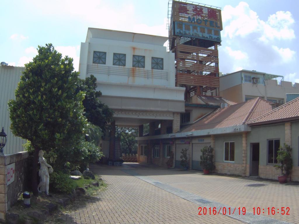 Changsing Business Motel Tainan Exteriör bild