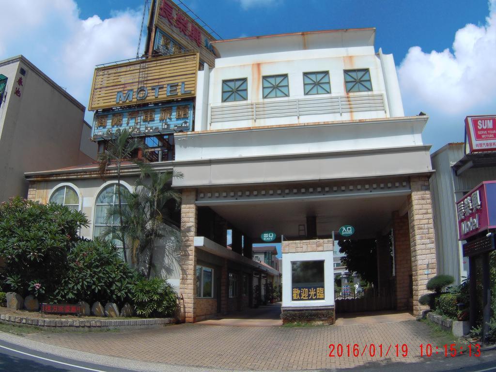Changsing Business Motel Tainan Exteriör bild