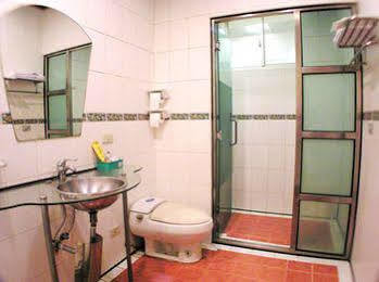 Changsing Business Motel Tainan Exteriör bild